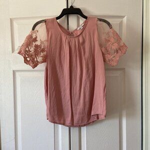 Iris Medium Mauve Pink Puffy Lace Sleeve Blouse